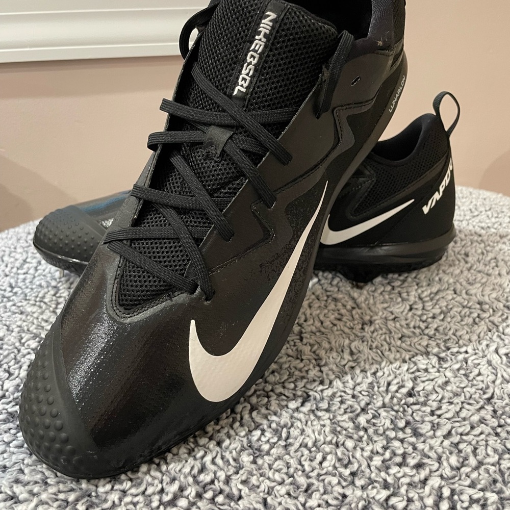 Nike Black and White Vapor Cleats